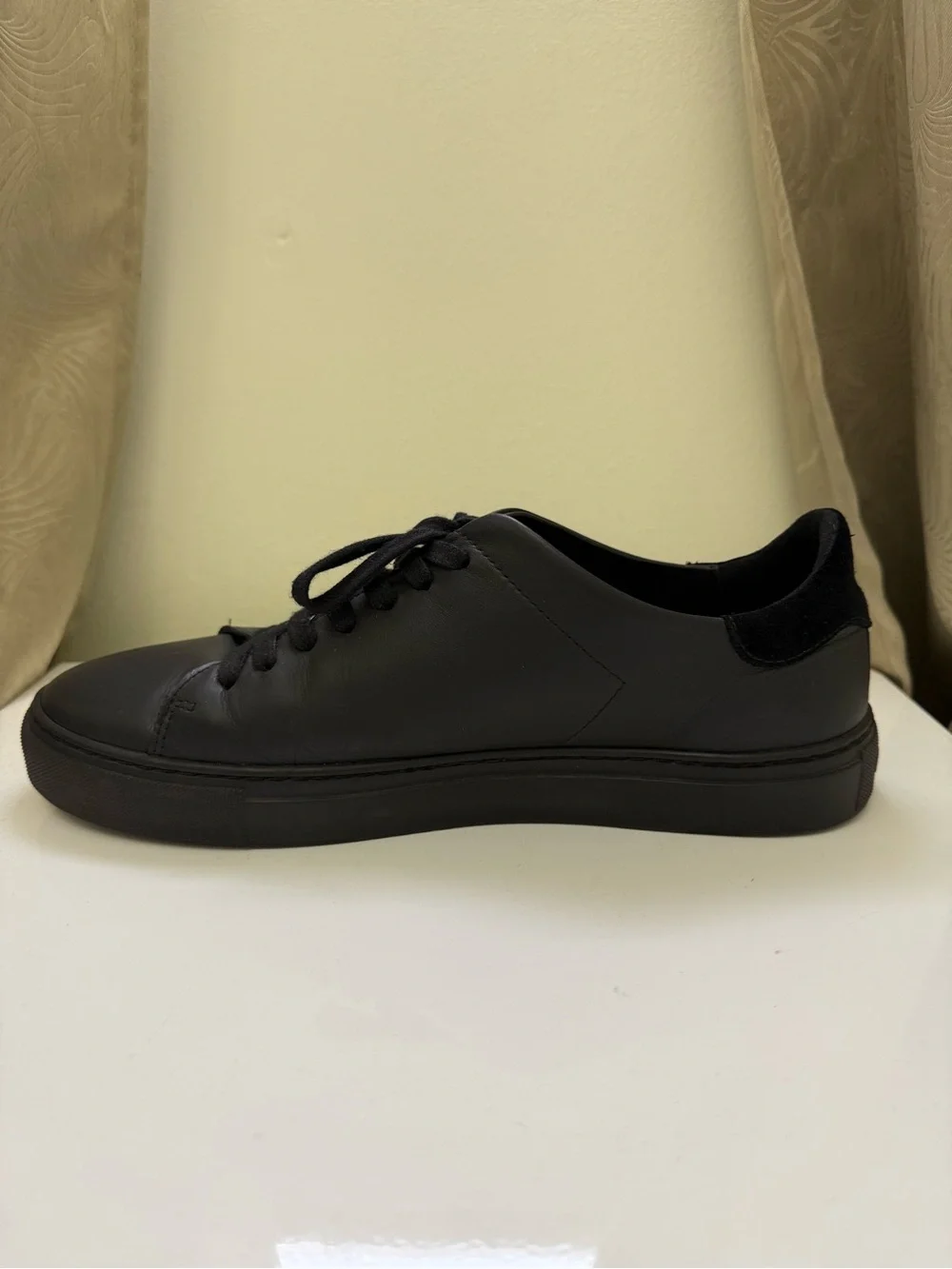 Axel Arigato sneakers are